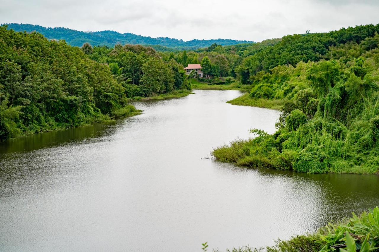 Nan Waterside Hong Bon Nern Bed & Breakfast Exterior photo
